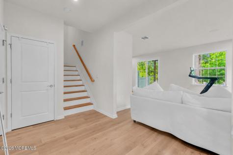 107 Arose Lane Middletown NJ 07748