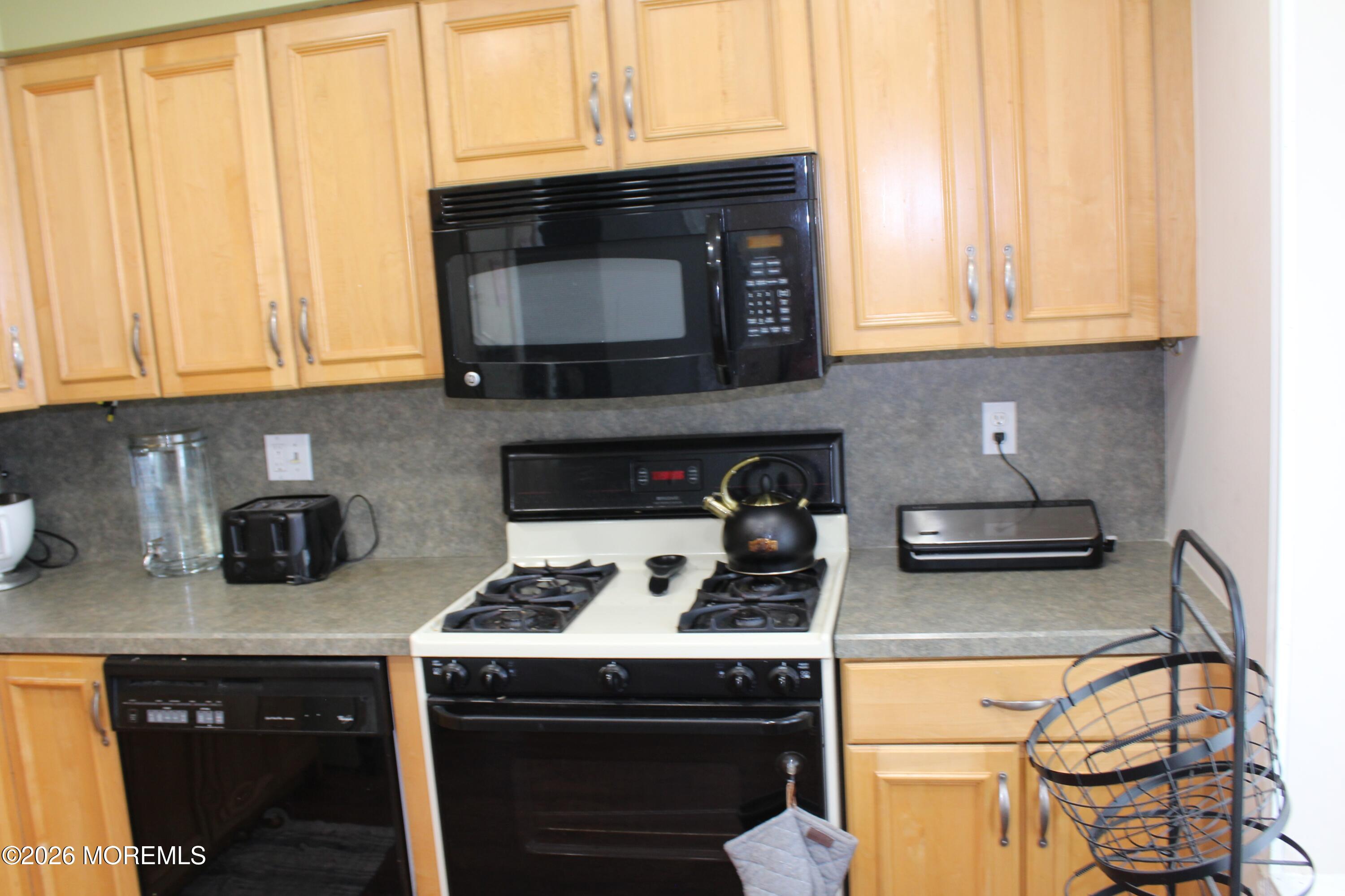 96 Joan Court Jackson NJ 08527