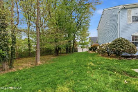 82 Cliffwood Avenue Cliffwood NJ 07721