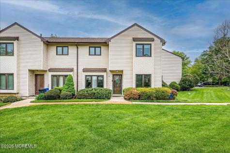 15 Orange Drive Marlboro NJ 07746