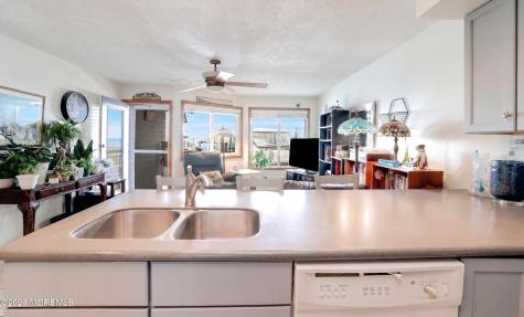 1000 N Bay Avenue Beach Haven NJ 08008