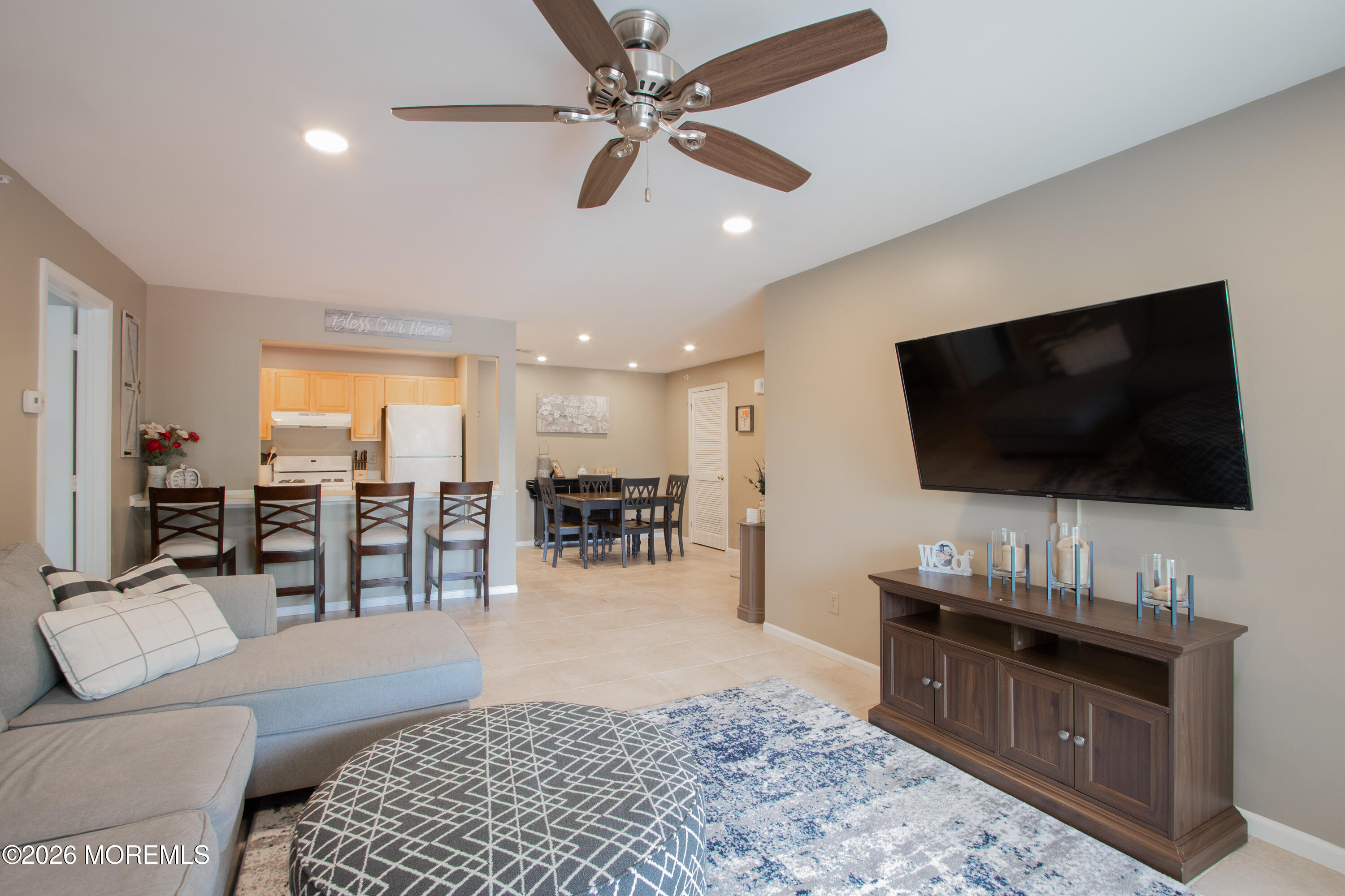 414 Wedgewood Circle Belford NJ 07718