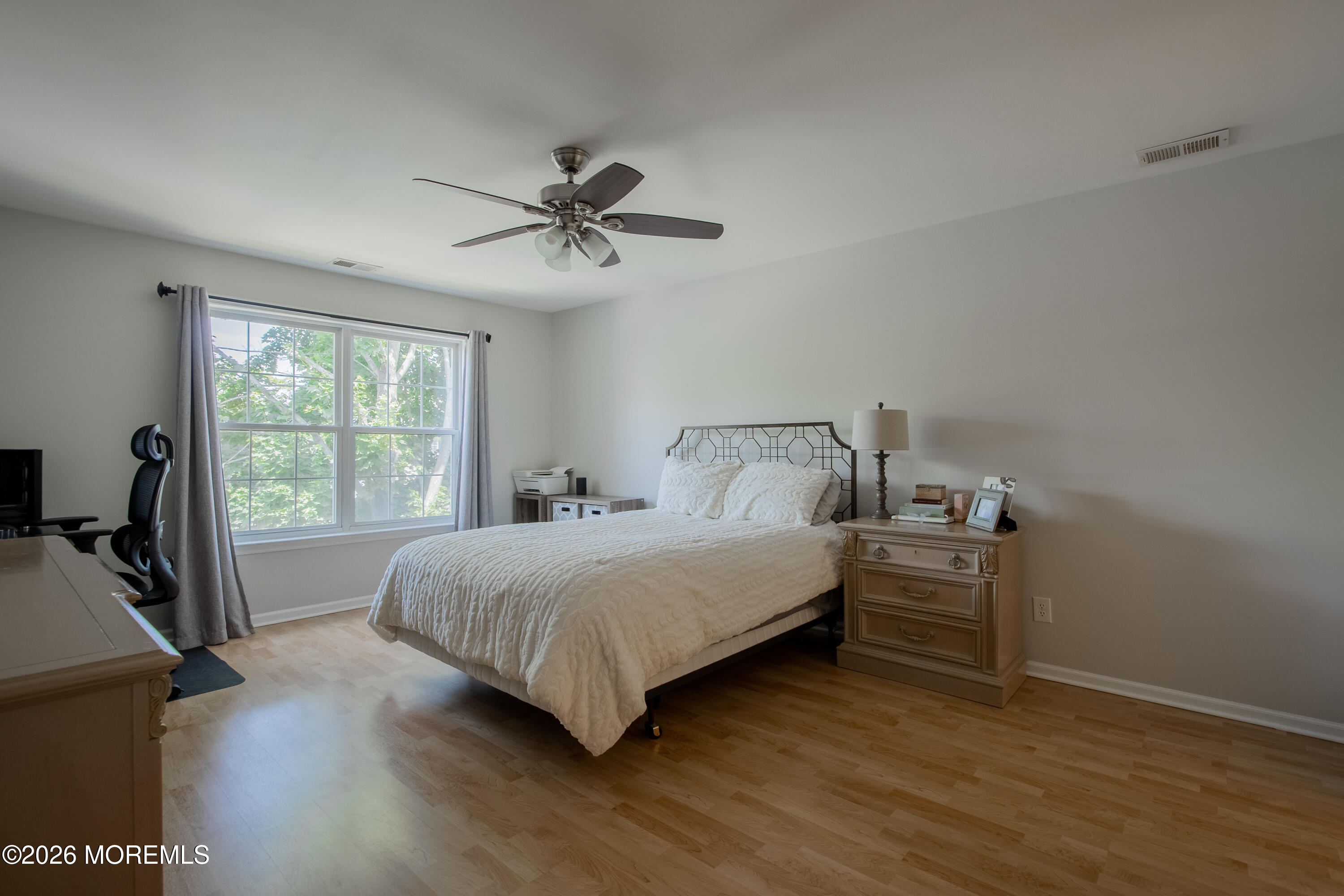 414 Wedgewood Circle Belford NJ 07718