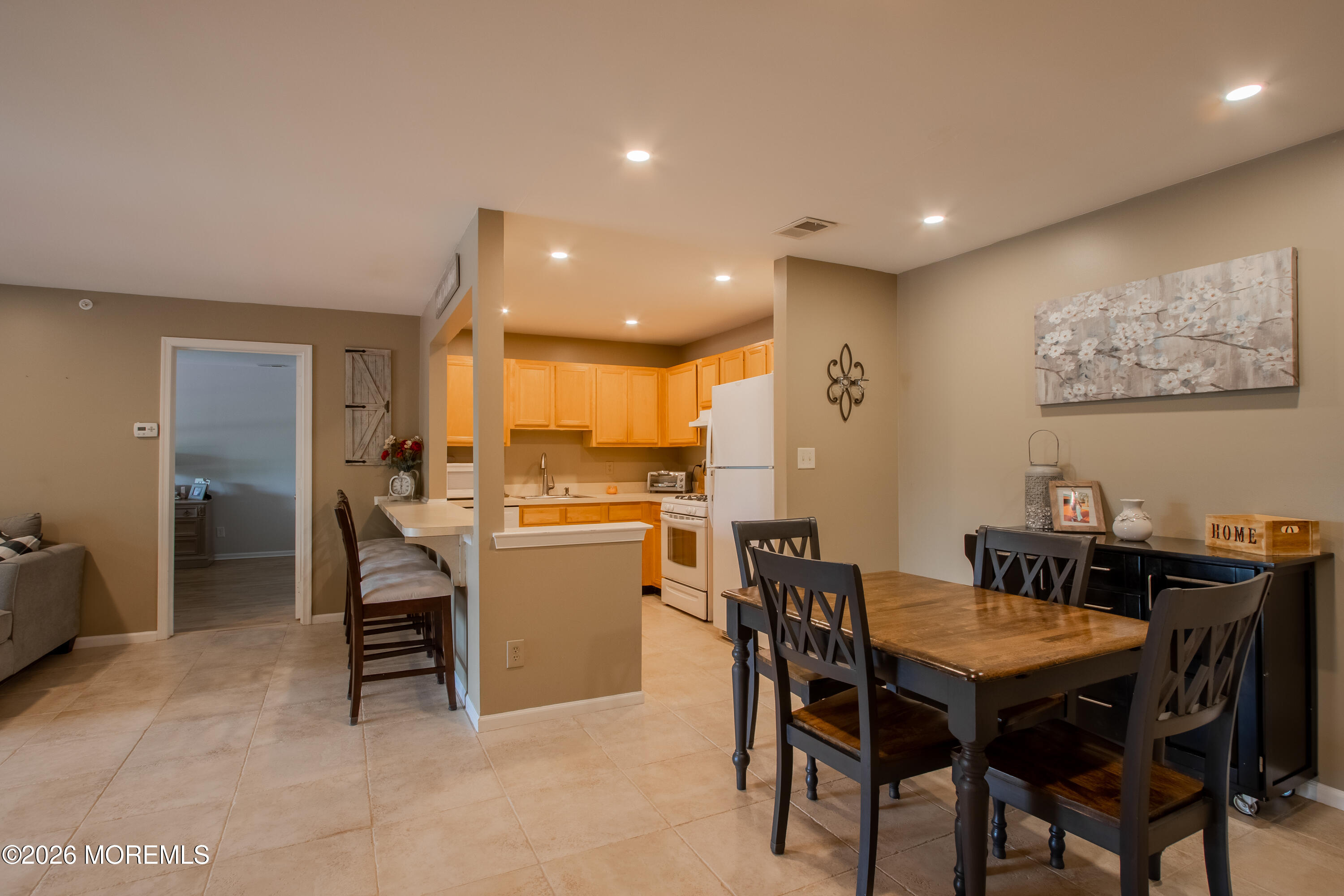 414 Wedgewood Circle Belford NJ 07718