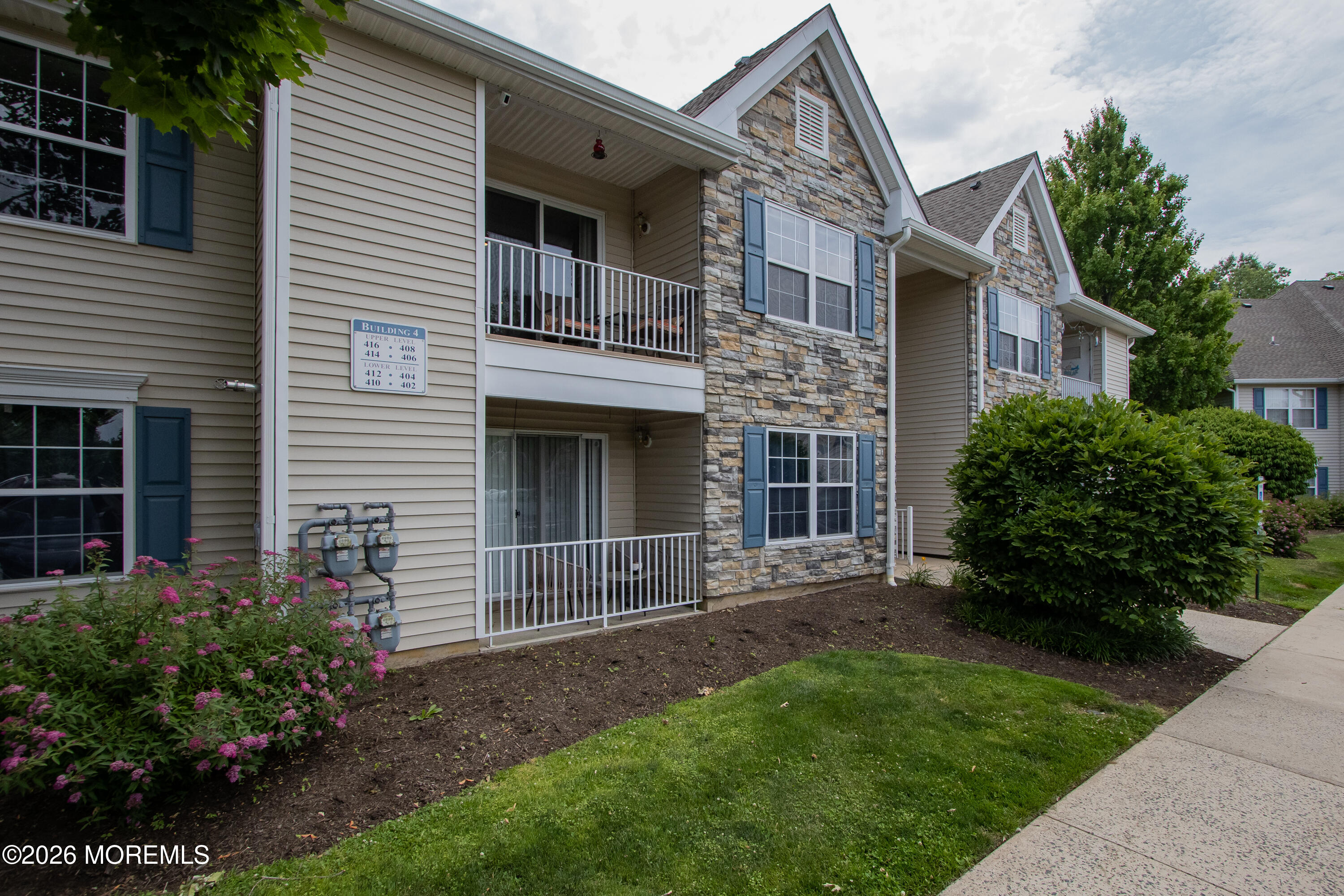 414 Wedgewood Circle Belford NJ 07718