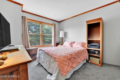 121 Joan Court Jackson NJ 08527