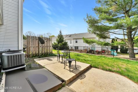 121 Joan Court Jackson NJ 08527