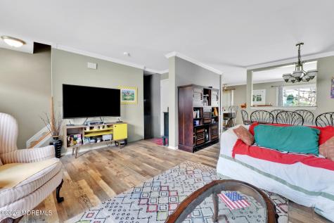 121 Joan Court Jackson NJ 08527
