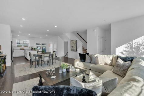 17 Kelly Way Tinton Falls NJ 07724