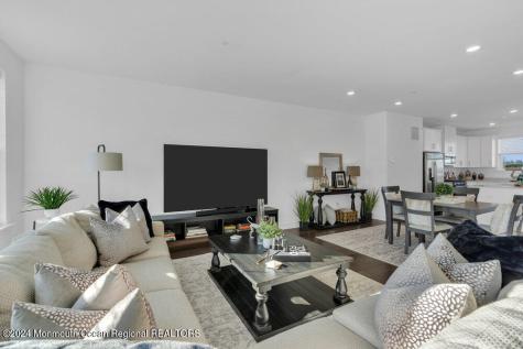 17 Kelly Way Tinton Falls NJ 07724