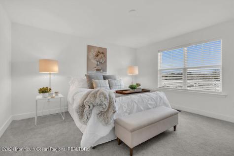 17 Kelly Way Tinton Falls NJ 07724