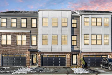 17 Kelly Way Tinton Falls NJ 07724