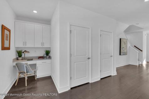 17 Kelly Way Tinton Falls NJ 07724