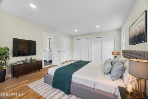 28 Kingsley Way Freehold NJ 07728