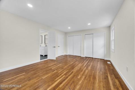 28 Kingsley Way Freehold NJ 07728