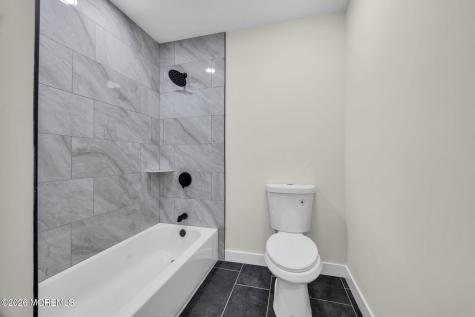 28 Kingsley Way Freehold NJ 07728