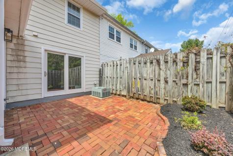 28 Kingsley Way Freehold NJ 07728