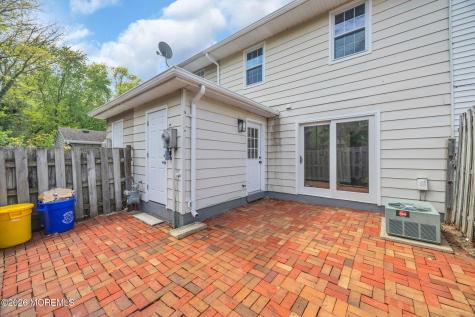 28 Kingsley Way Freehold NJ 07728