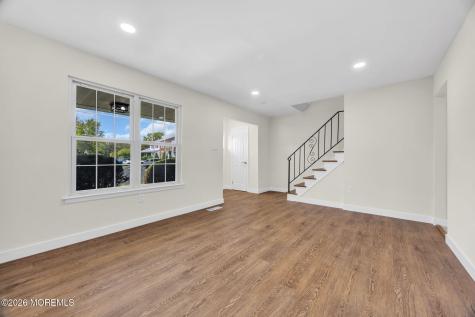 28 Kingsley Way Freehold NJ 07728