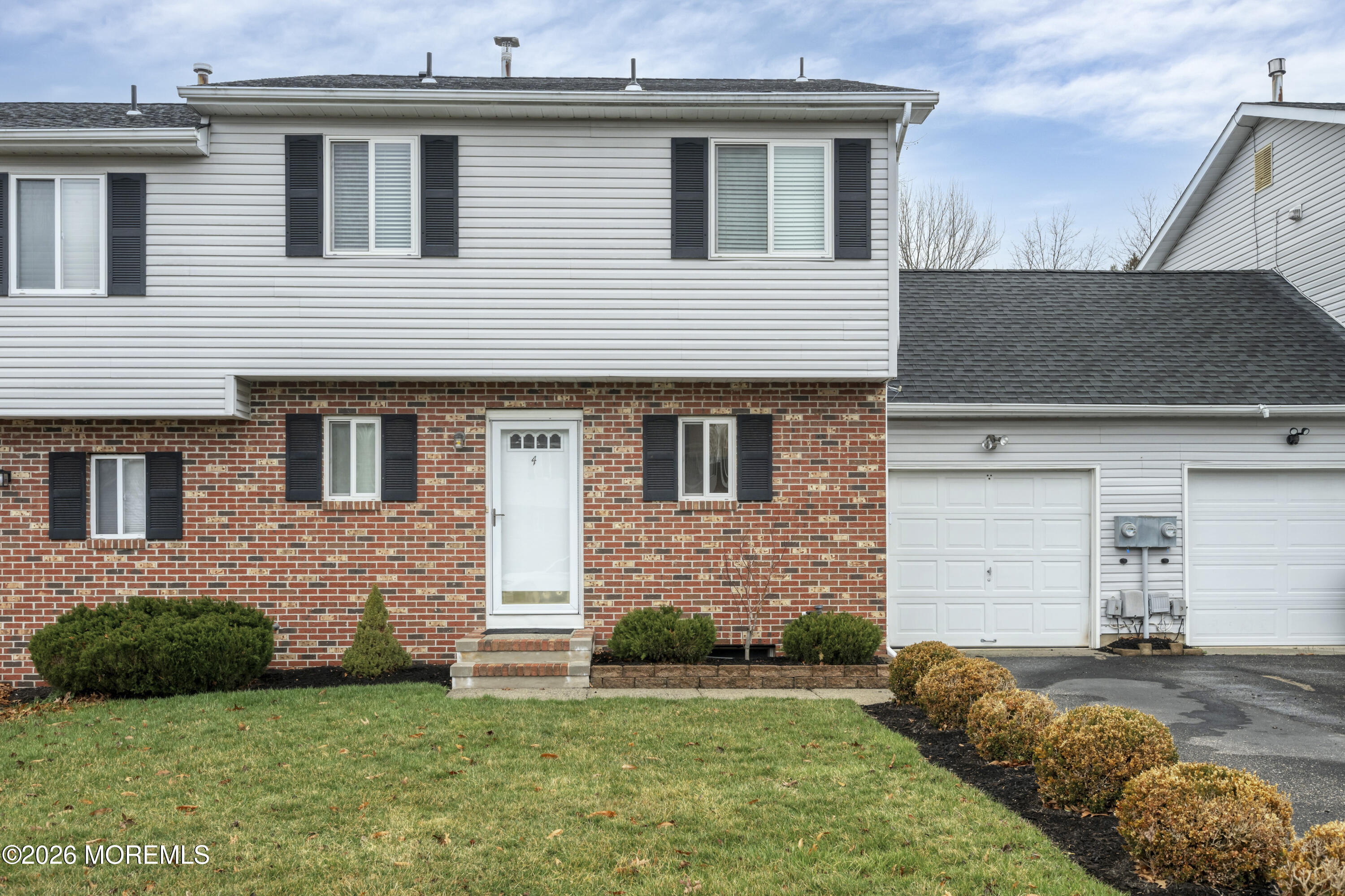 4 Osprey Court Howell NJ 07731