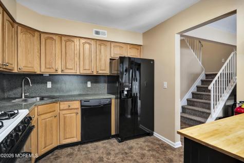 4 Osprey Court Howell NJ 07731