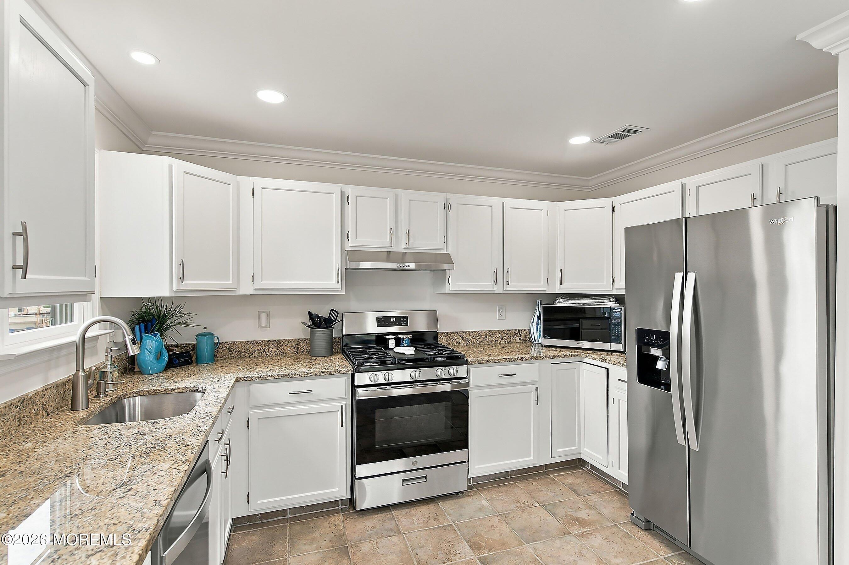7 Vista Shores Drive Union Beach NJ 07735