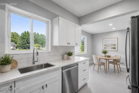 318 Middlewood Road Middletown NJ 07748