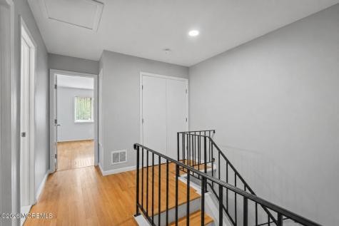 318 Middlewood Road Middletown NJ 07748