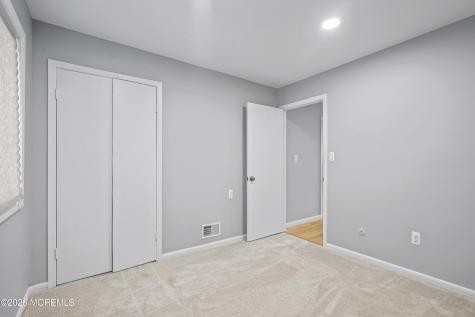 318 Middlewood Road Middletown NJ 07748