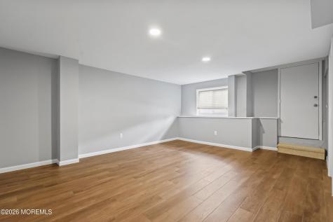 318 Middlewood Road Middletown NJ 07748