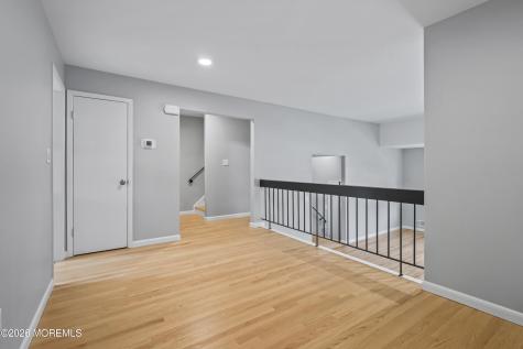 318 Middlewood Road Middletown NJ 07748