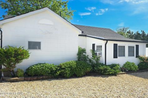 114 Reese Avenue Lavallette NJ 08735