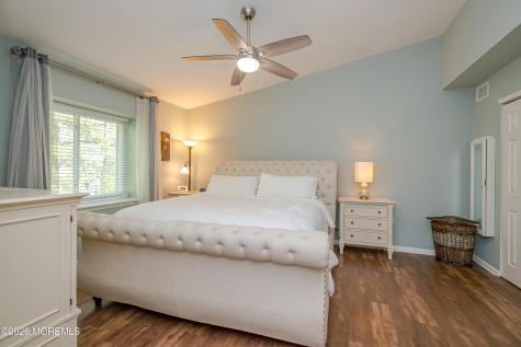 15 Daleron Place South Amboy NJ 08879