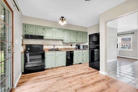 9 King James Lane Atlantic Highlands NJ 07716