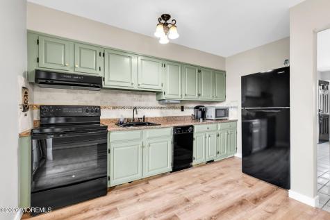9 King James Lane Atlantic Highlands NJ 07716