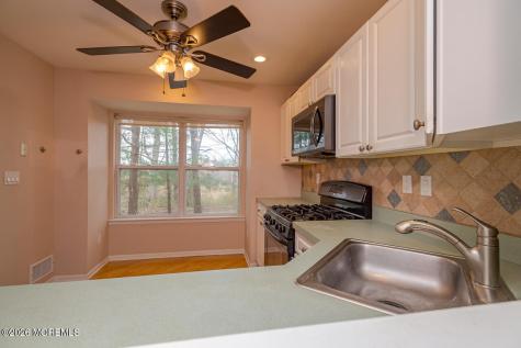 128 Heron Court Manalapan NJ 07726