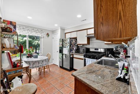 405 Dorchester Way Manalapan NJ 07726