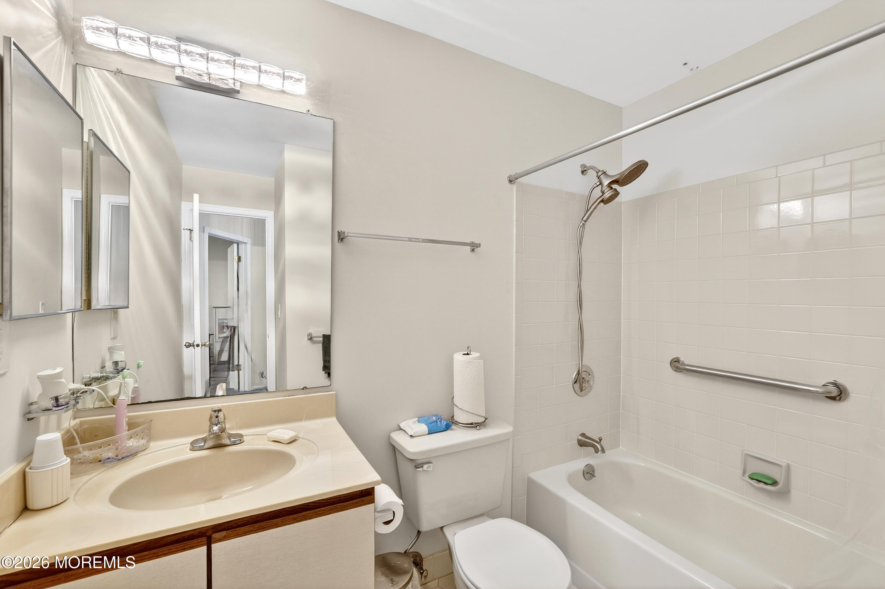 405 Dorchester Way Manalapan NJ 07726