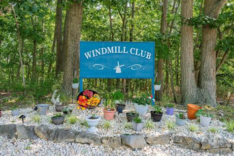 11 Owl Road Howell NJ 07731