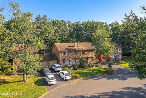 11 Owl Road Howell NJ 07731