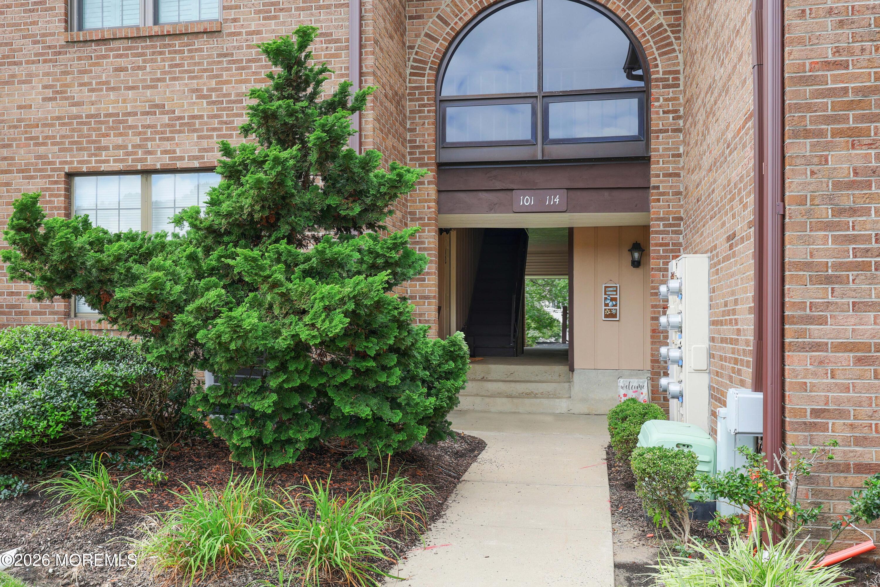 101 Wellington Place Matawan NJ 07747
