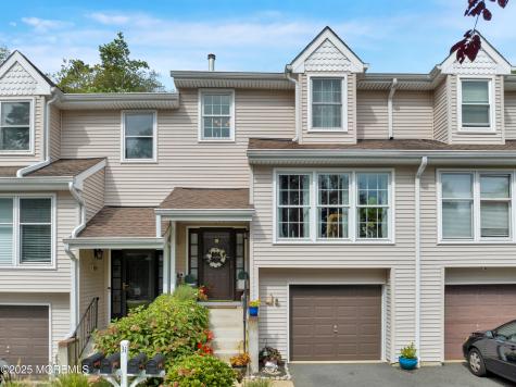 31 Mulberry Court Brielle NJ 08730