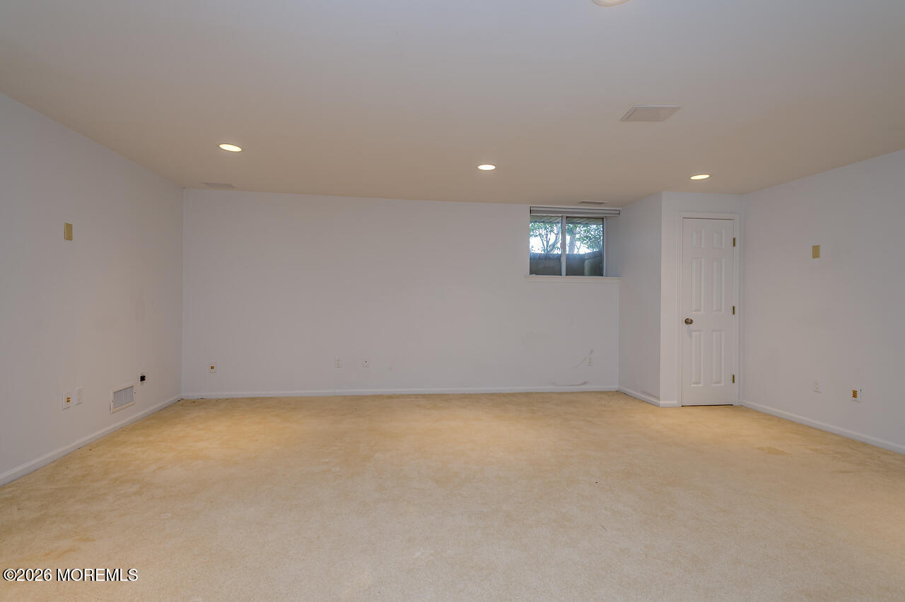 128 Heron Court Manalapan NJ 07726