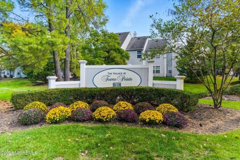 314 Towne Drive Manalapan NJ 07726
