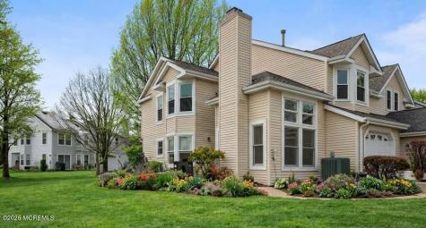 107 Lloyd Court East Brunswick NJ 08816
