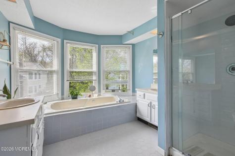 107 Lloyd Court East Brunswick NJ 08816