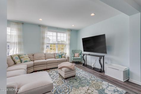30 Mountie Lane Chesterfield NJ 08515