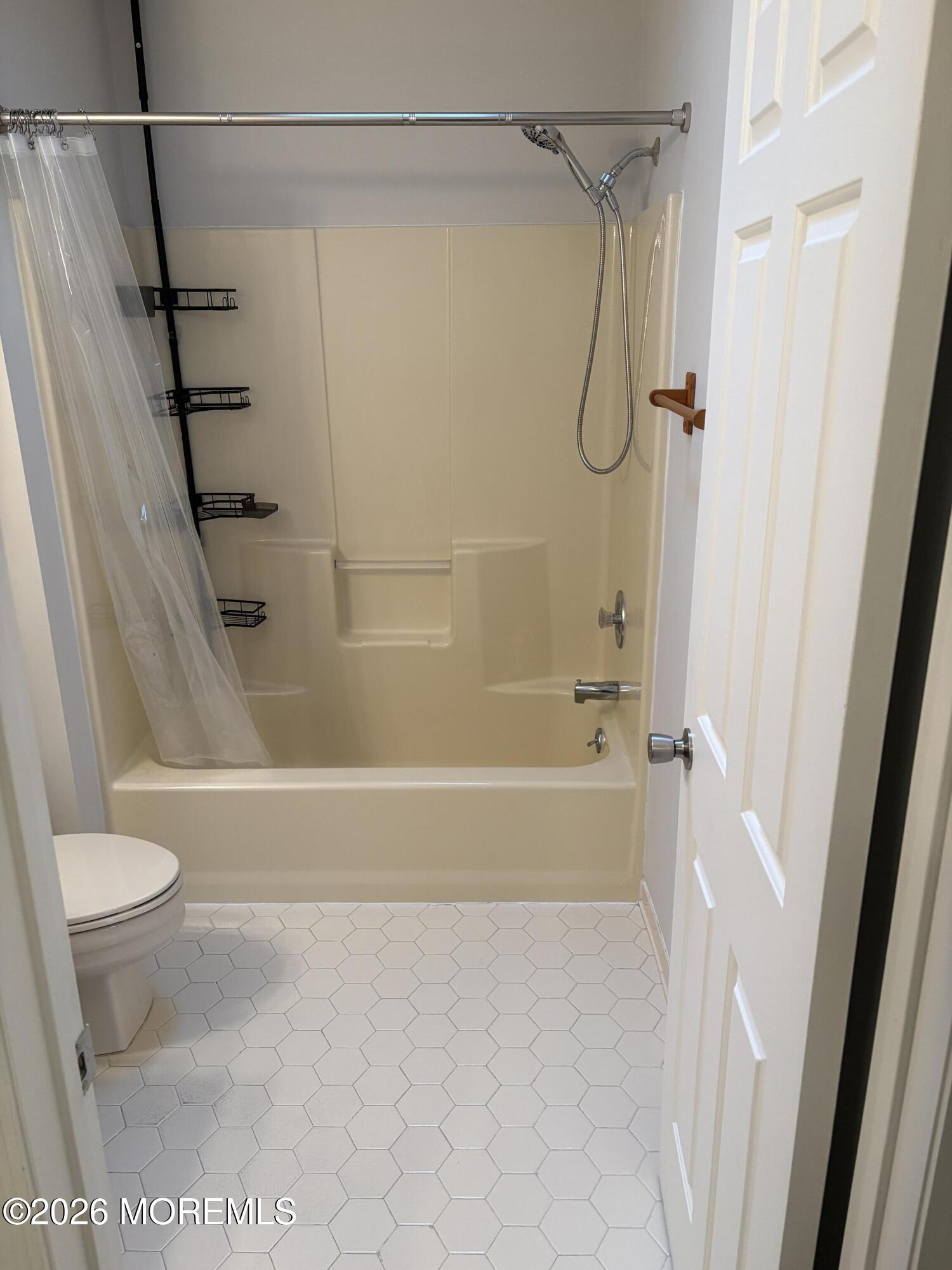 661 Ellicott Avenue Toms River NJ 08753