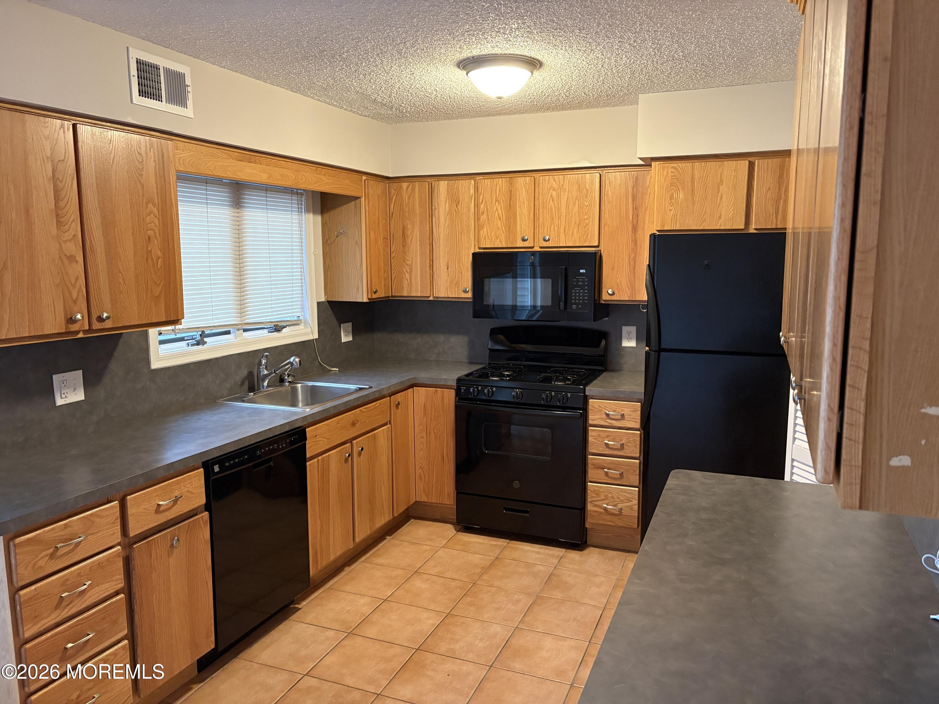 661 Ellicott Avenue Toms River NJ 08753