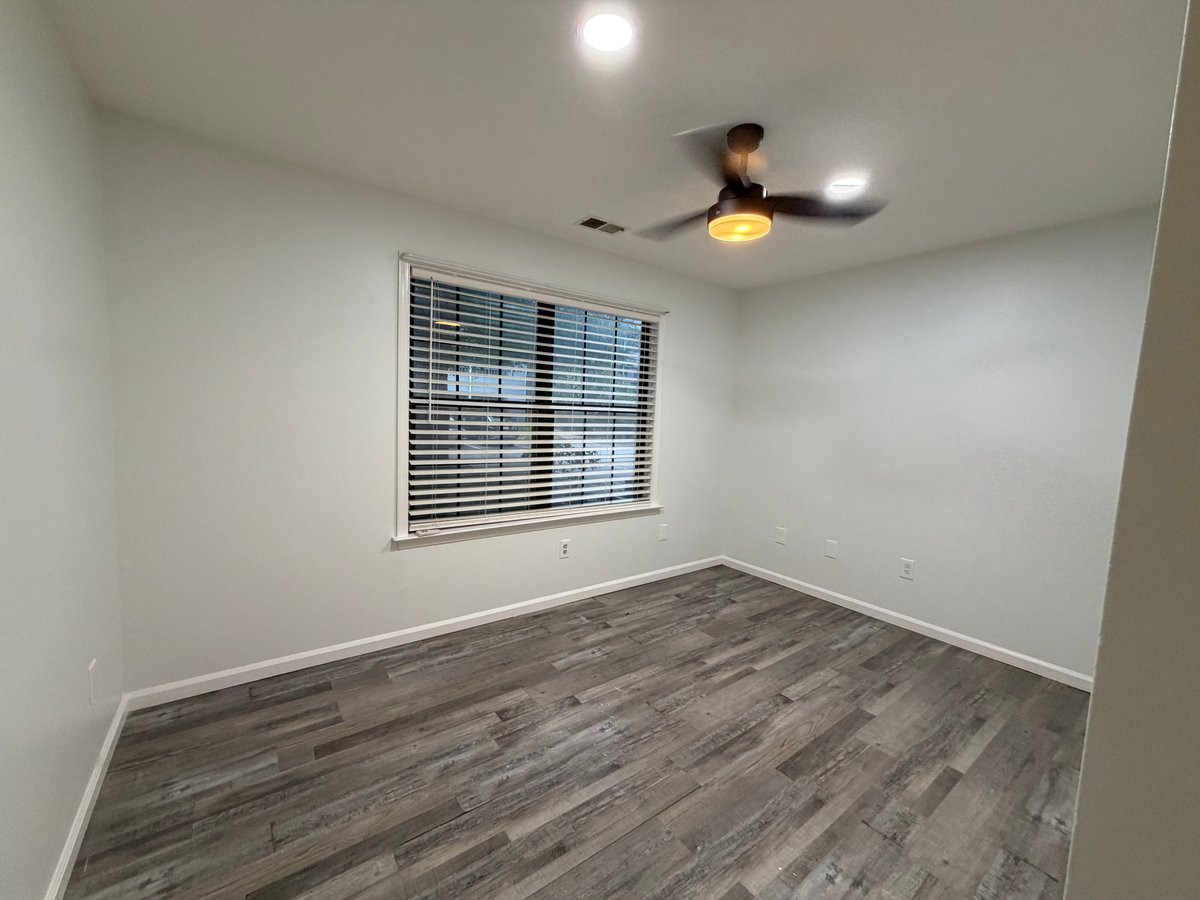 406 Woodhaven Drive Edison NJ 08817